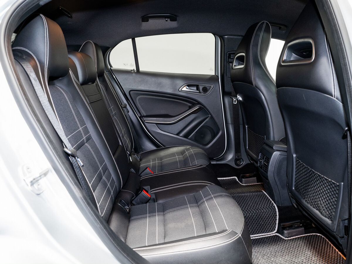 Mercedes-Benz GLA-Class 2015 - фото автомобиля