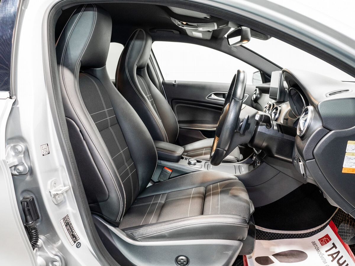 Mercedes-Benz GLA-Class 2015 - фото автомобиля