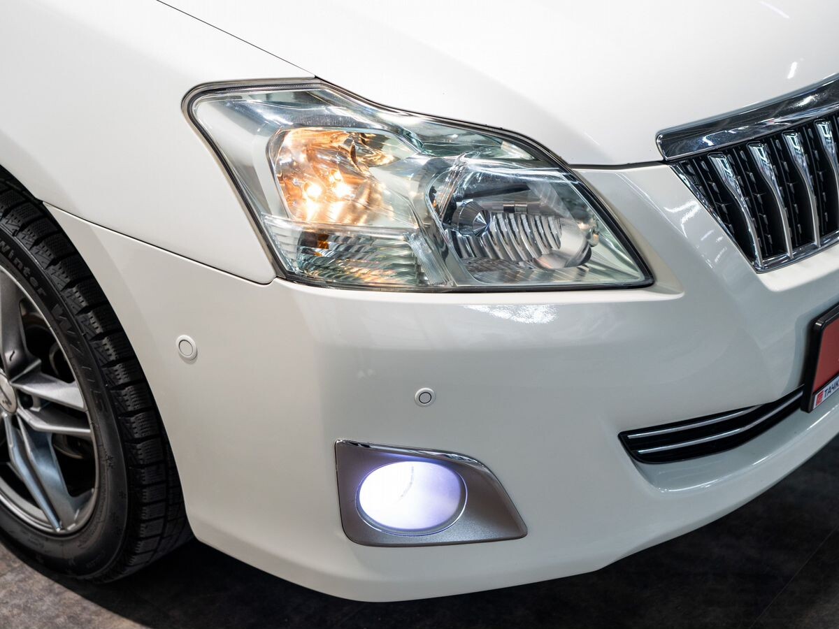 Toyota Premio 2010 - фото автомобиля
