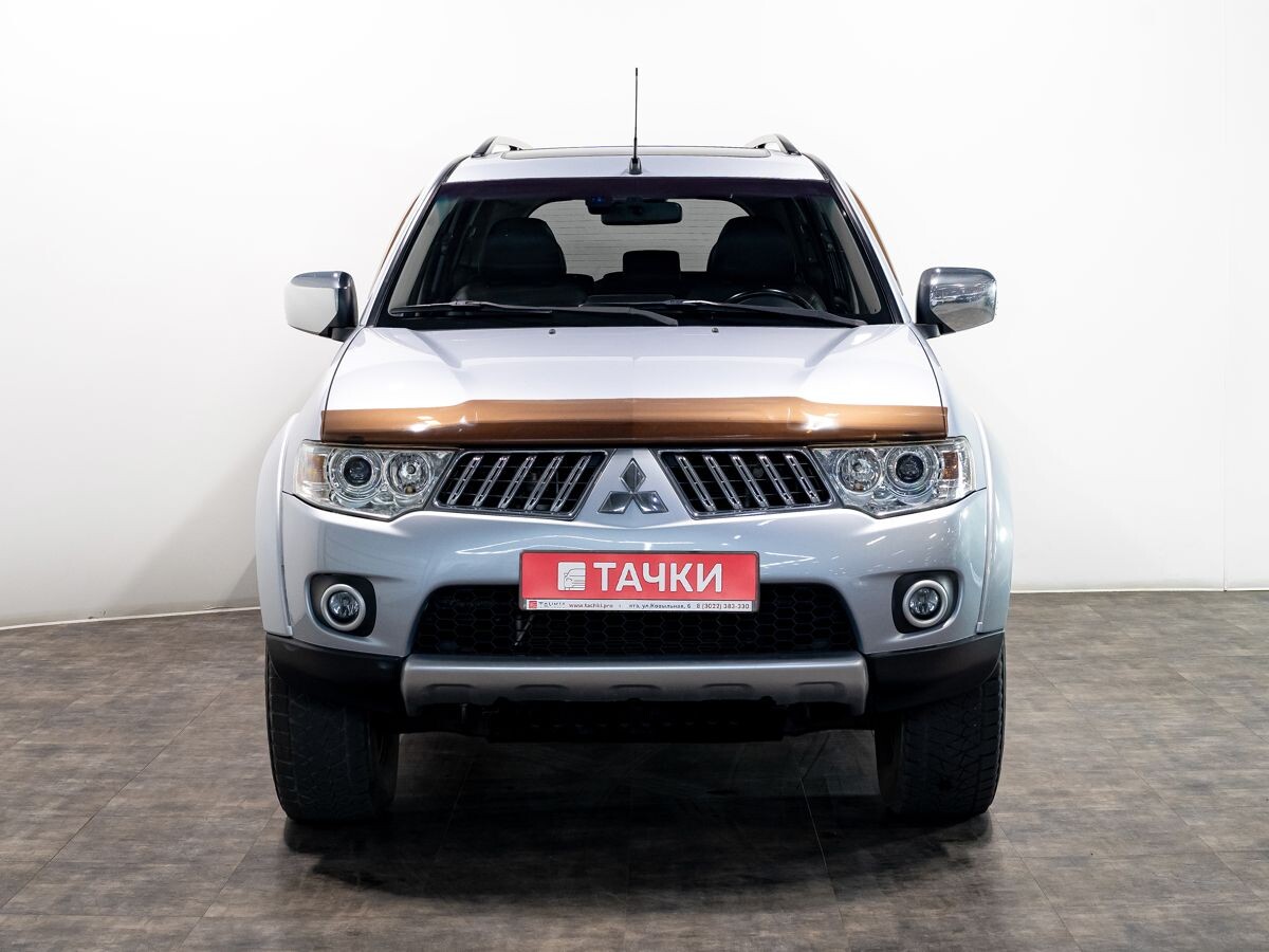 Mitsubishi Pajero Sport 2009 - фото автомобиля