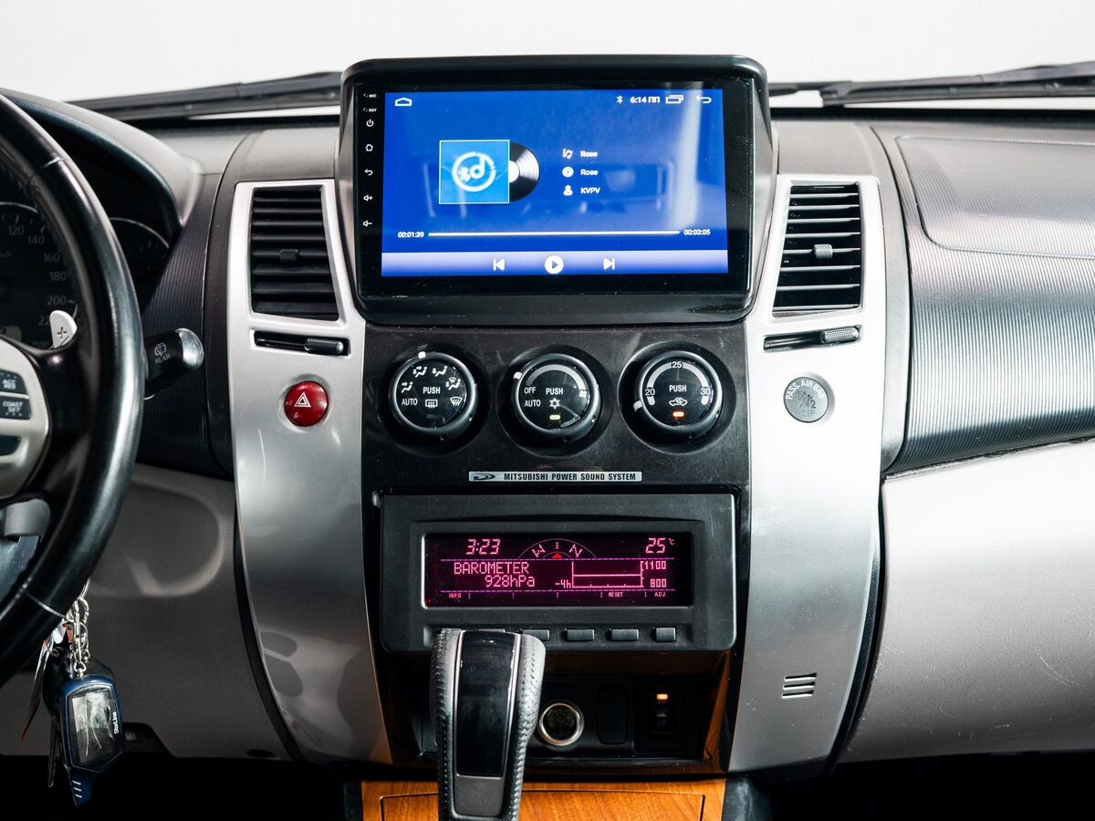 Mitsubishi Pajero Sport 2009 - фото автомобиля