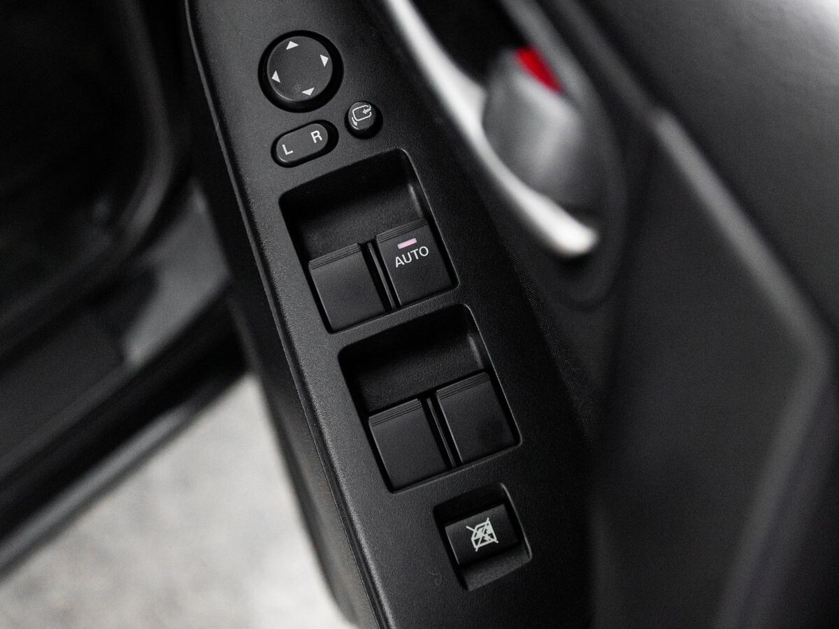 Mazda Axela 2009 - фото автомобиля