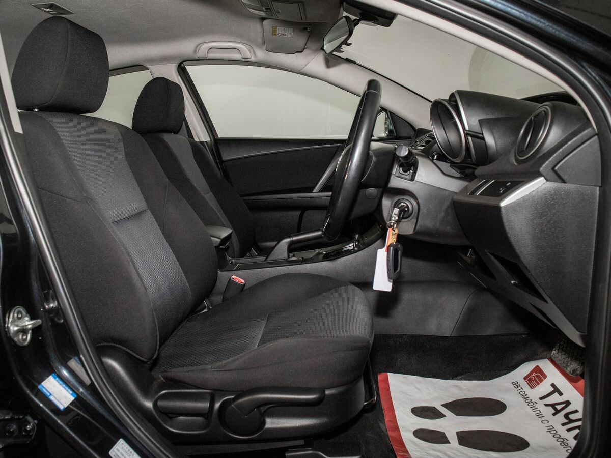 Mazda Axela 2009 - фото автомобиля