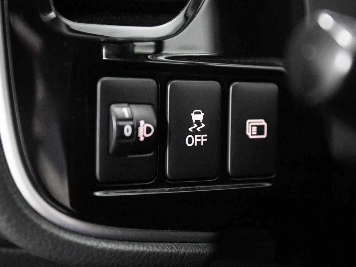 Mitsubishi Outlander 2017 - фото автомобиля