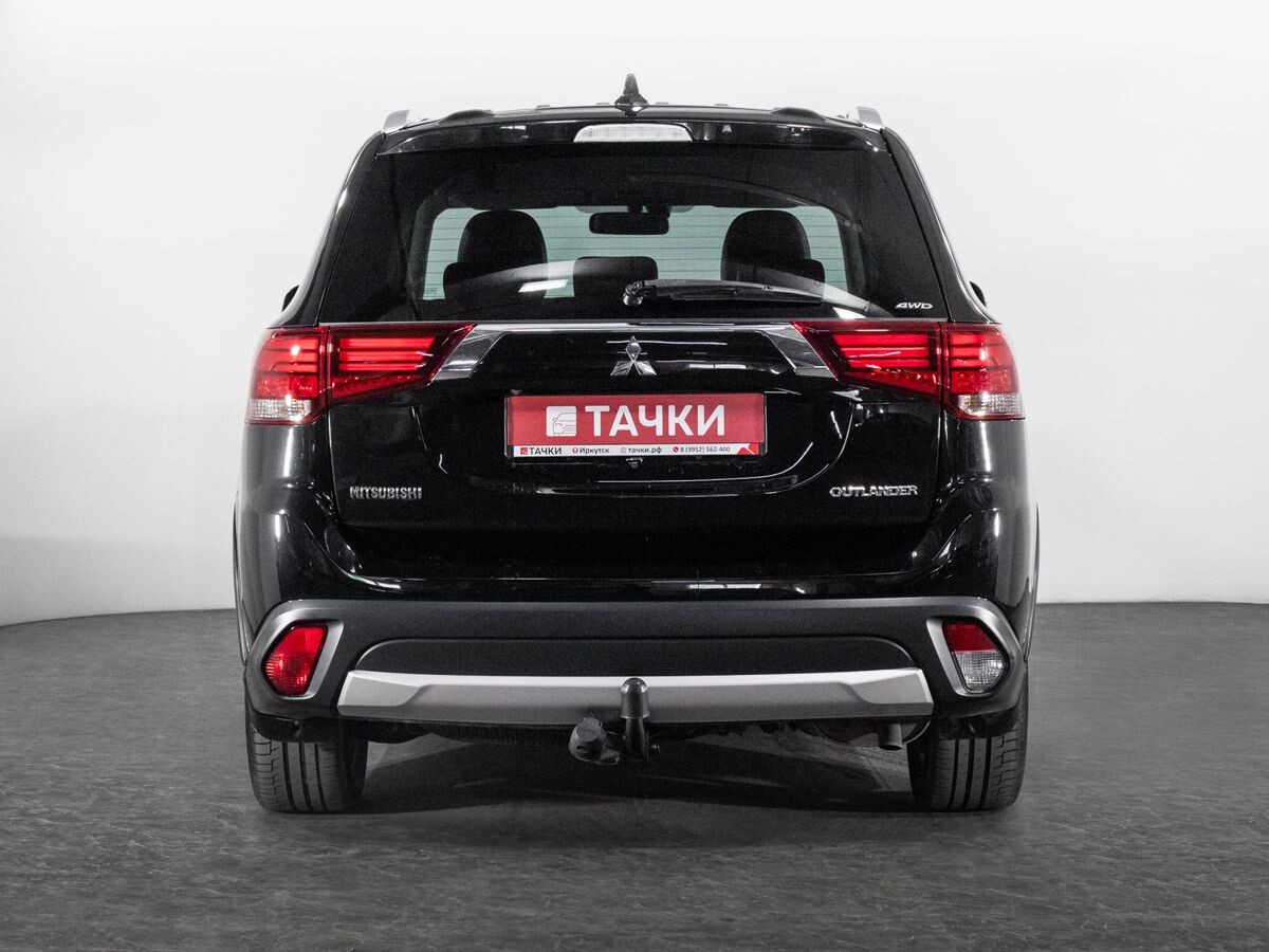 Mitsubishi Outlander 2017 - фото автомобиля