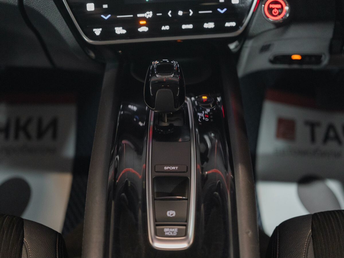 Honda Vezel 2018 - фото автомобиля