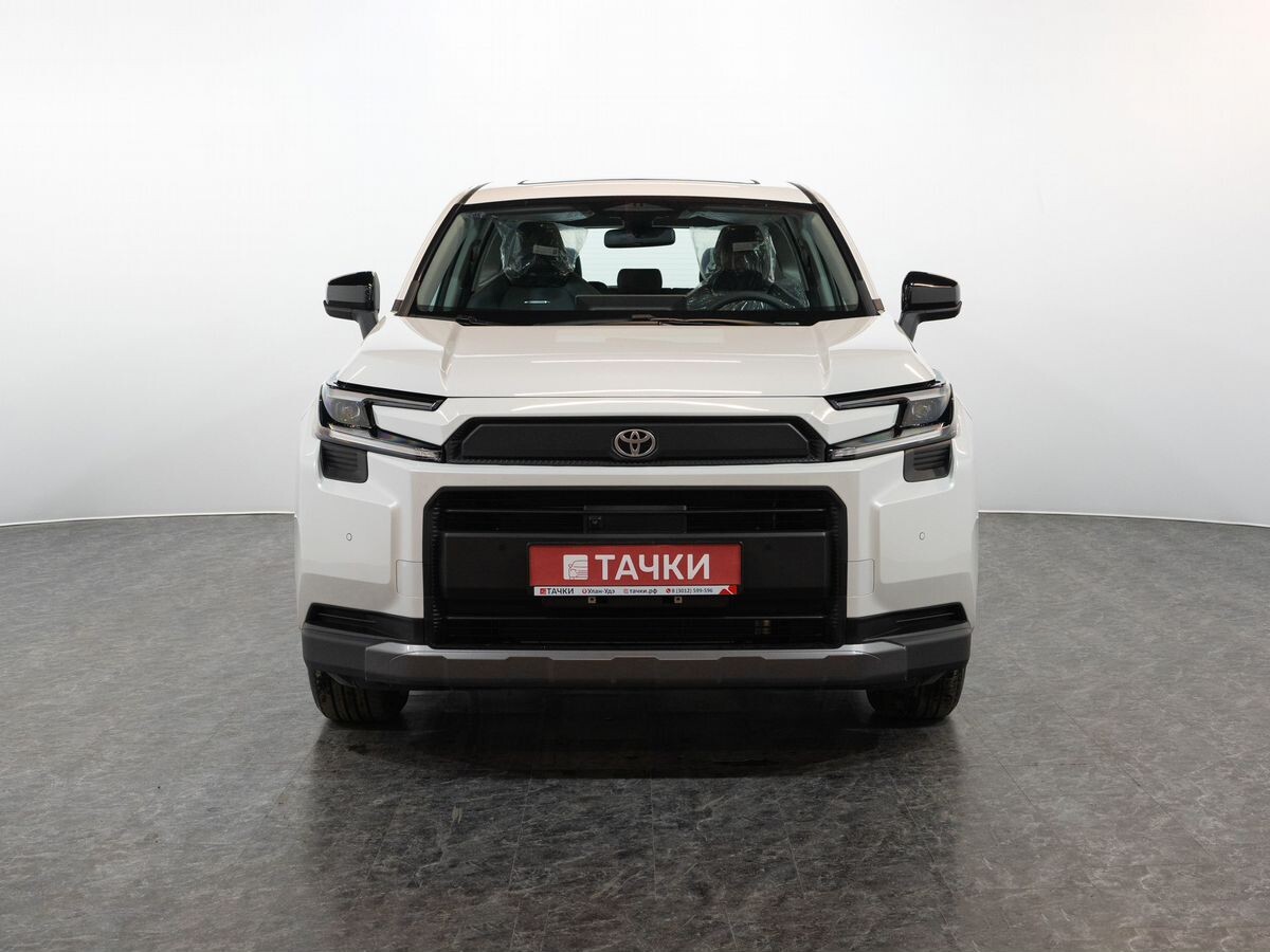 Toyota RAV4 2026 - фото автомобиля