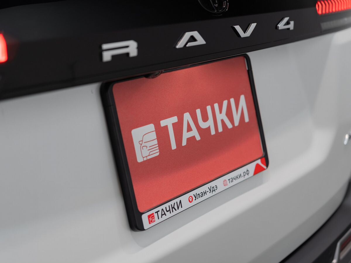 Toyota RAV4 2026 - фото автомобиля