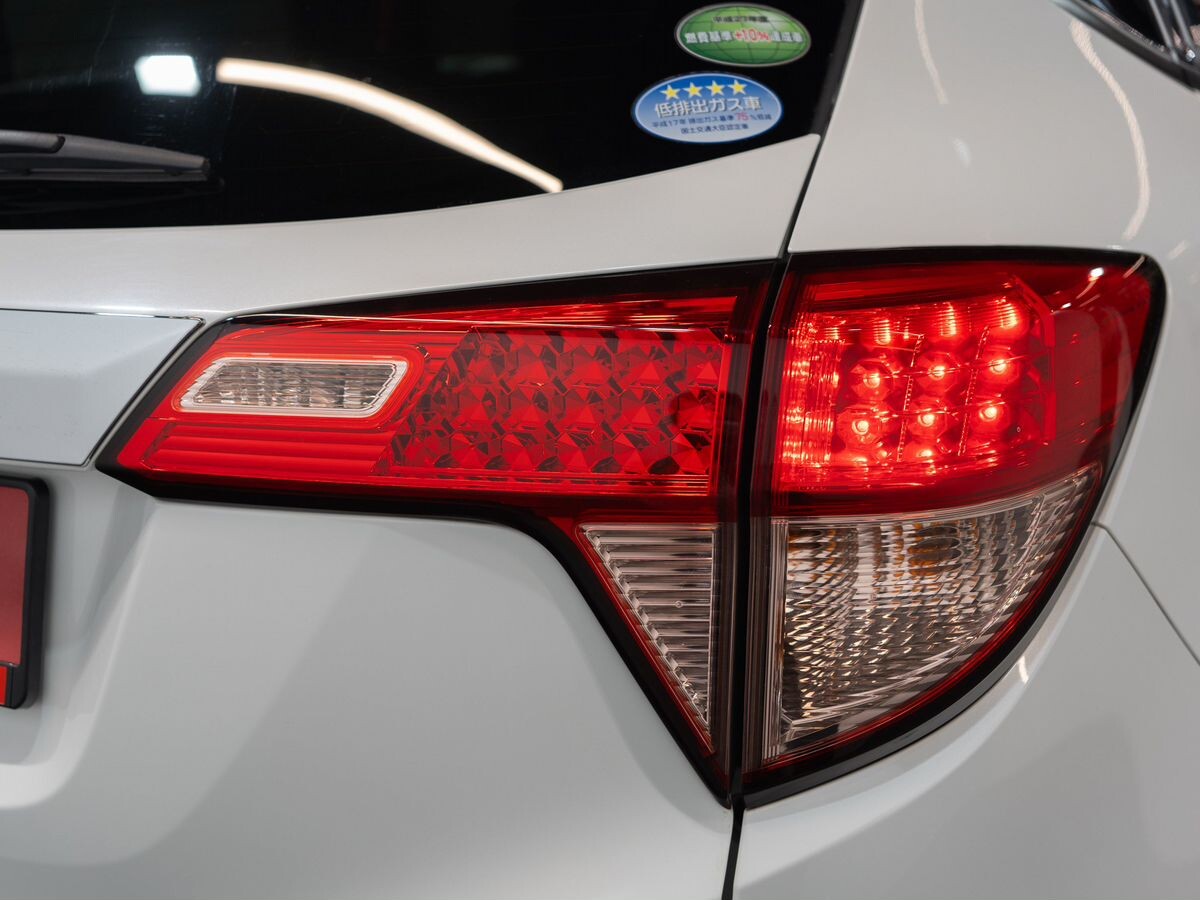 Honda Vezel 2014 - фото автомобиля