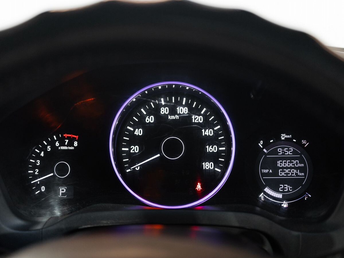 Honda Vezel 2014 - фото автомобиля