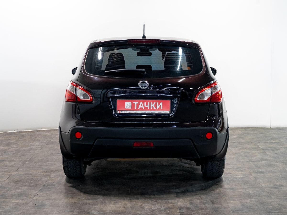 Nissan Qashqai 2010 - фото автомобиля