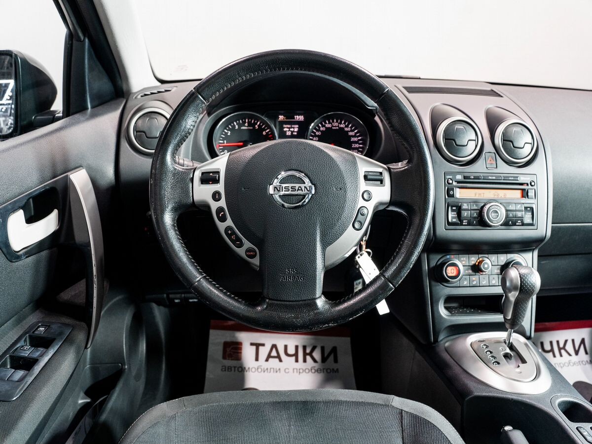 Nissan Qashqai 2010 - фото автомобиля
