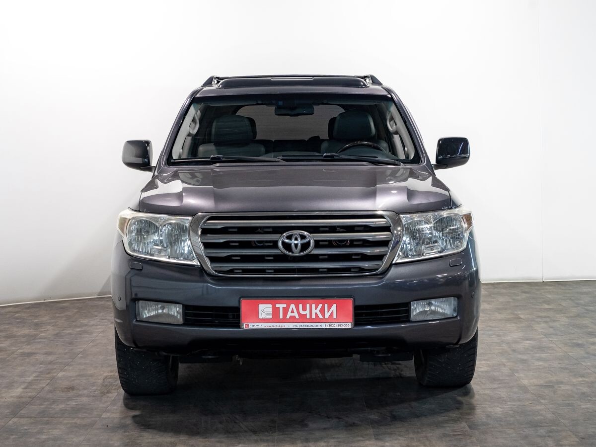Toyota Land Cruiser 2010 - фото автомобиля