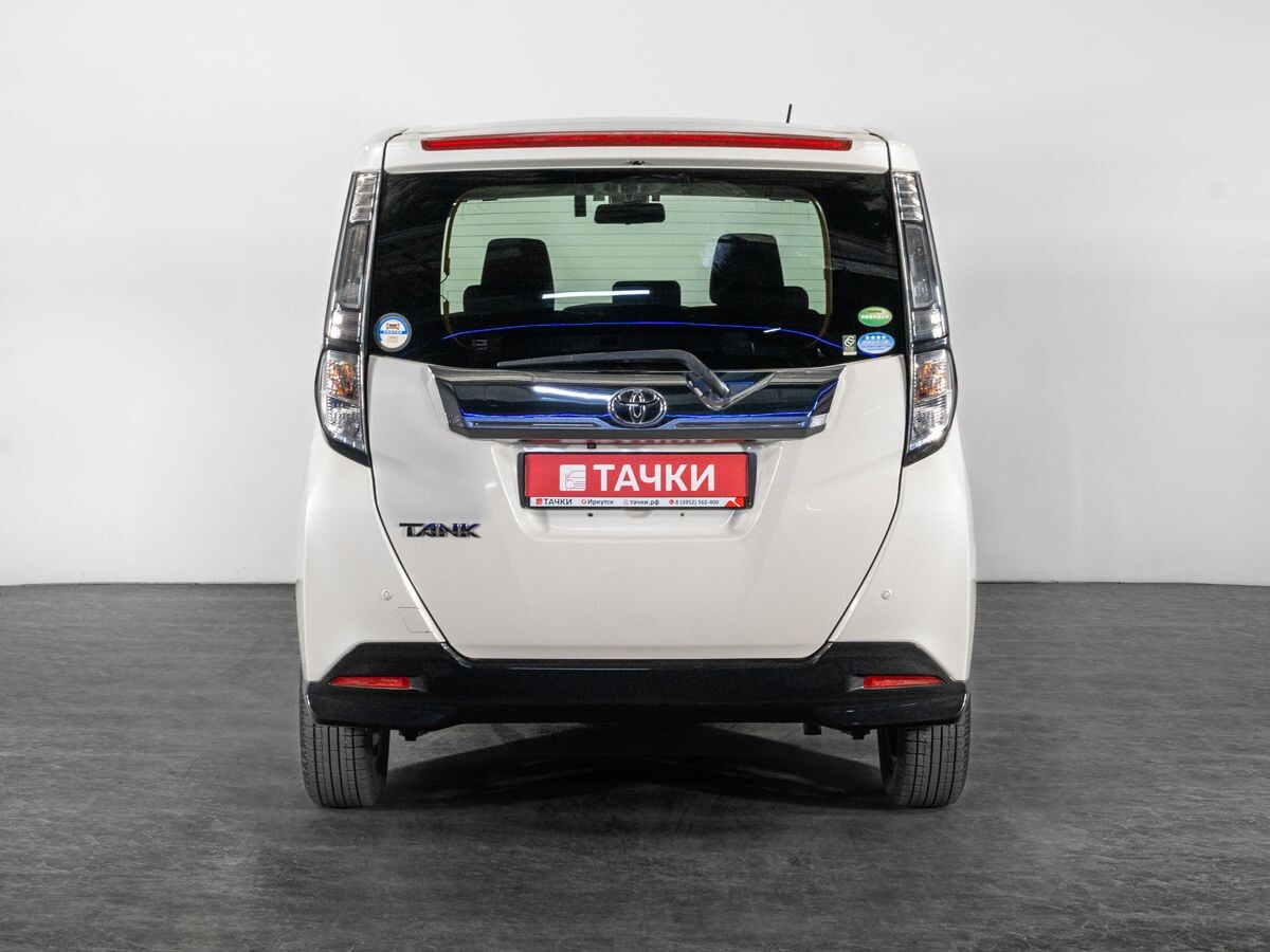 Toyota Tank 2017 - фото автомобиля
