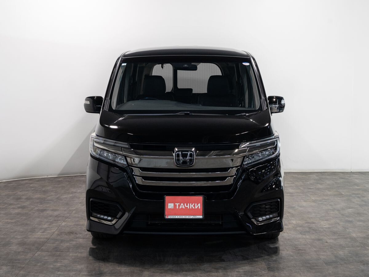 Honda Stepwgn 2017 - фото автомобиля