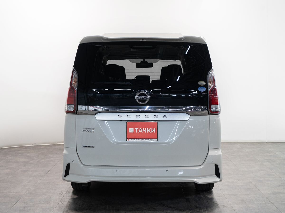 Nissan Serena 2018 - фото автомобиля