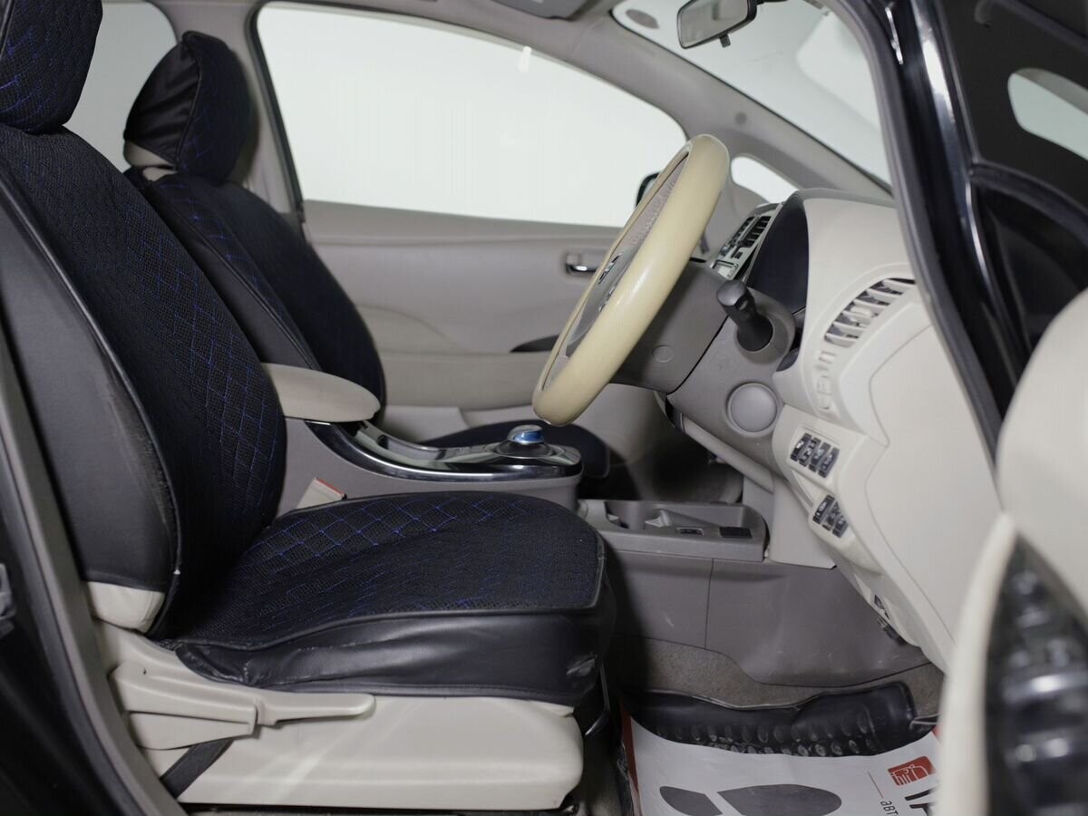 Nissan Leaf 2013 - фото автомобиля
