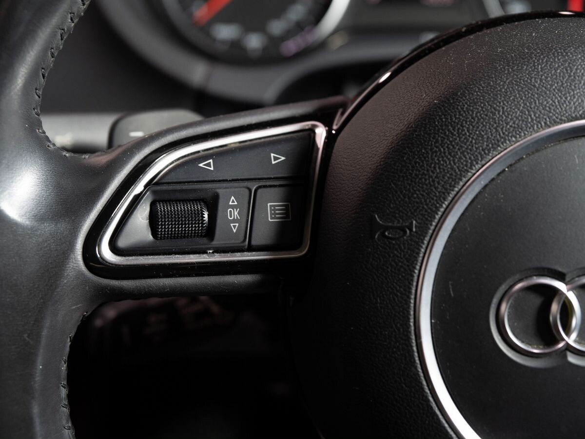 Audi A3 2015 - фото автомобиля