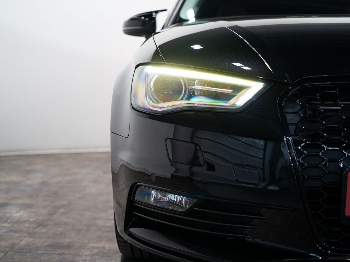 Audi A3 2015 - фото автомобиля