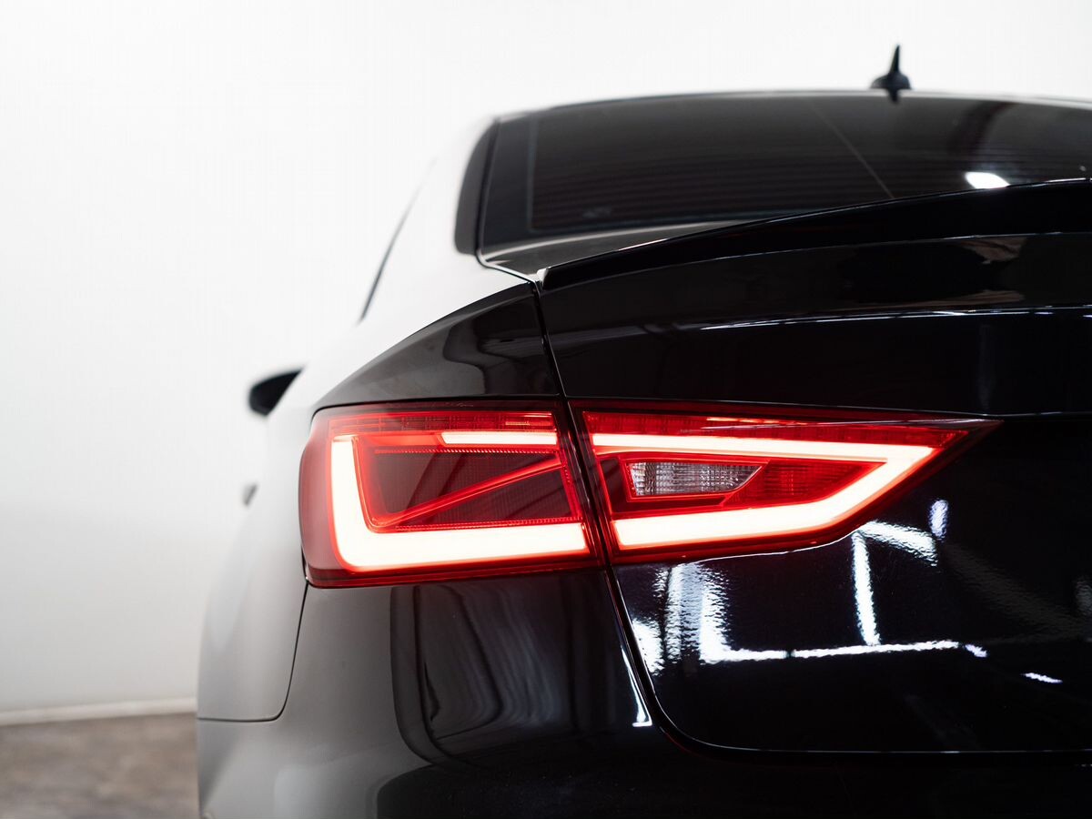 Audi A3 2015 - фото автомобиля