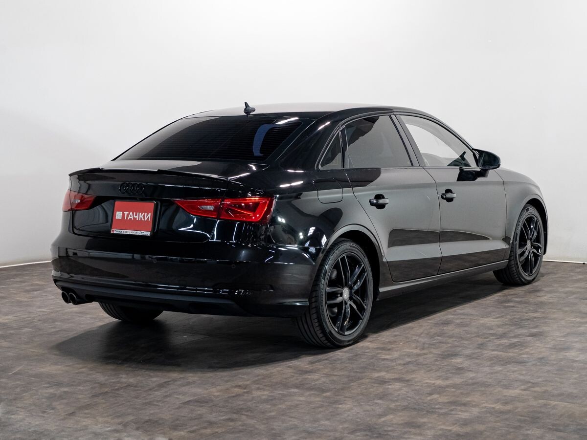 Audi A3 2015 - фото автомобиля