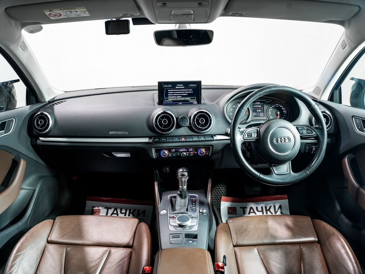 Audi A3 2015 - фото автомобиля