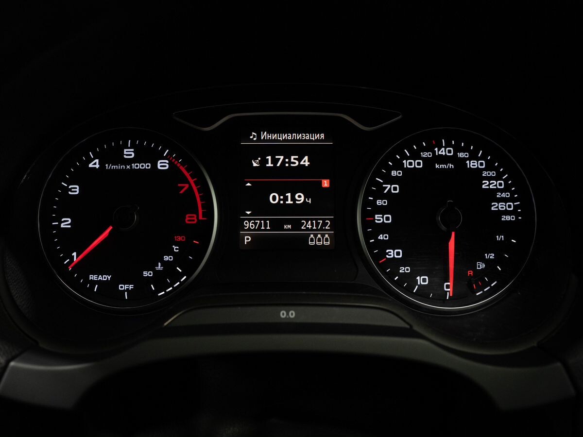 Audi A3 2015 - фото автомобиля