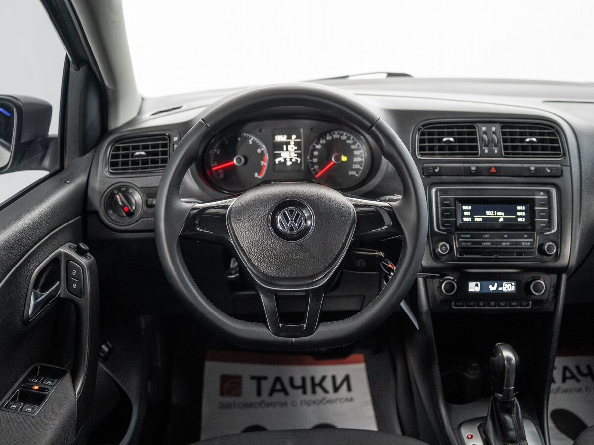 Volkswagen Polo 2018 - фото автомобиля