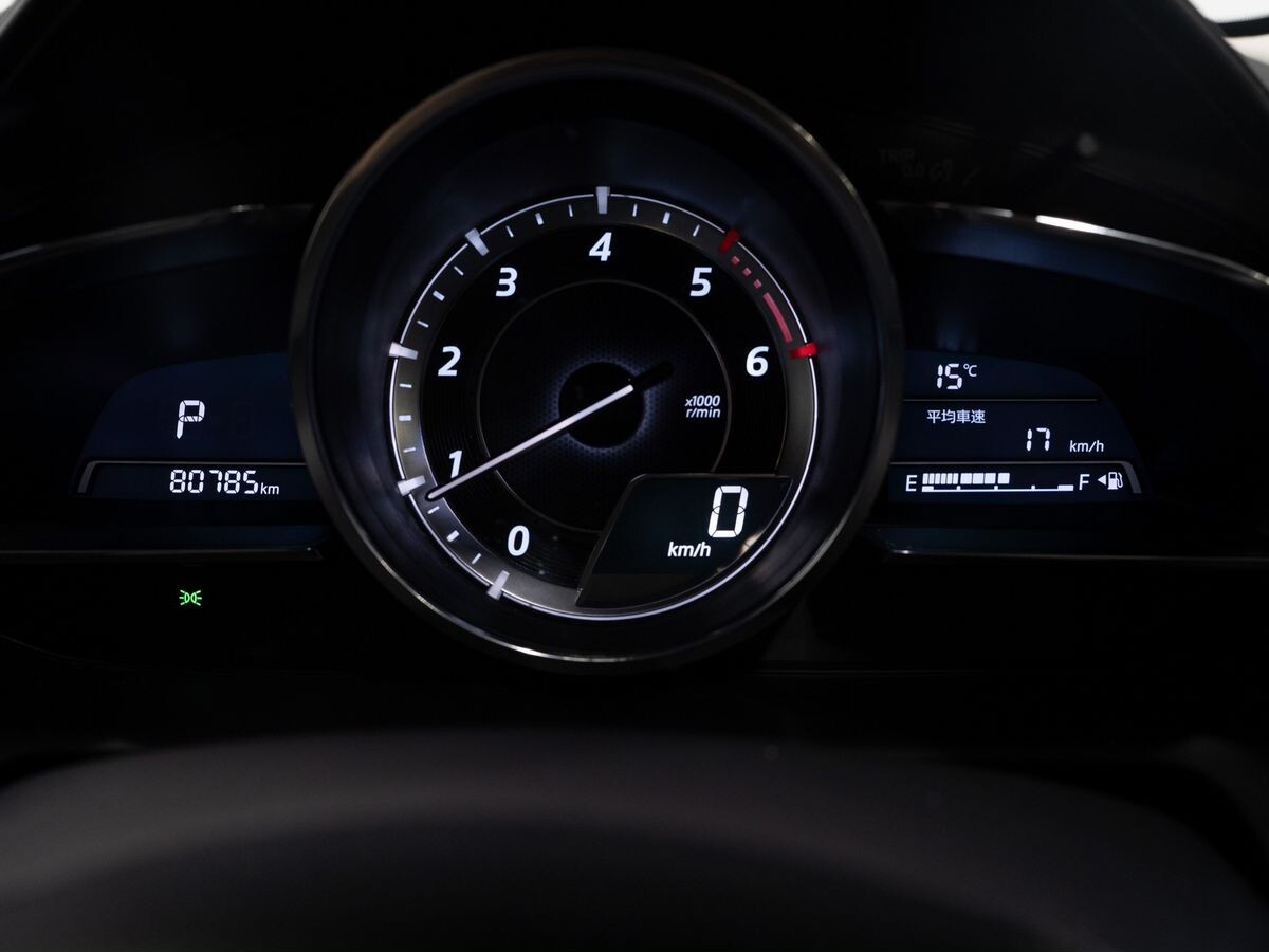 Mazda CX-3 2015 - фото автомобиля