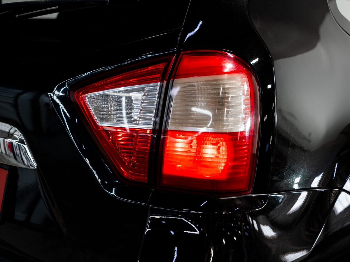 Nissan Terrano 2014 - фото автомобиля