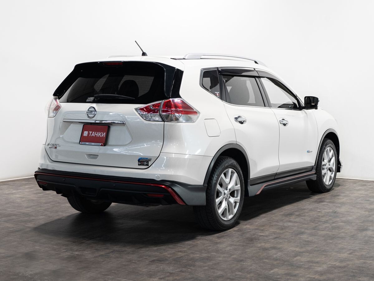 Nissan X-Trail 2017 - фото автомобиля