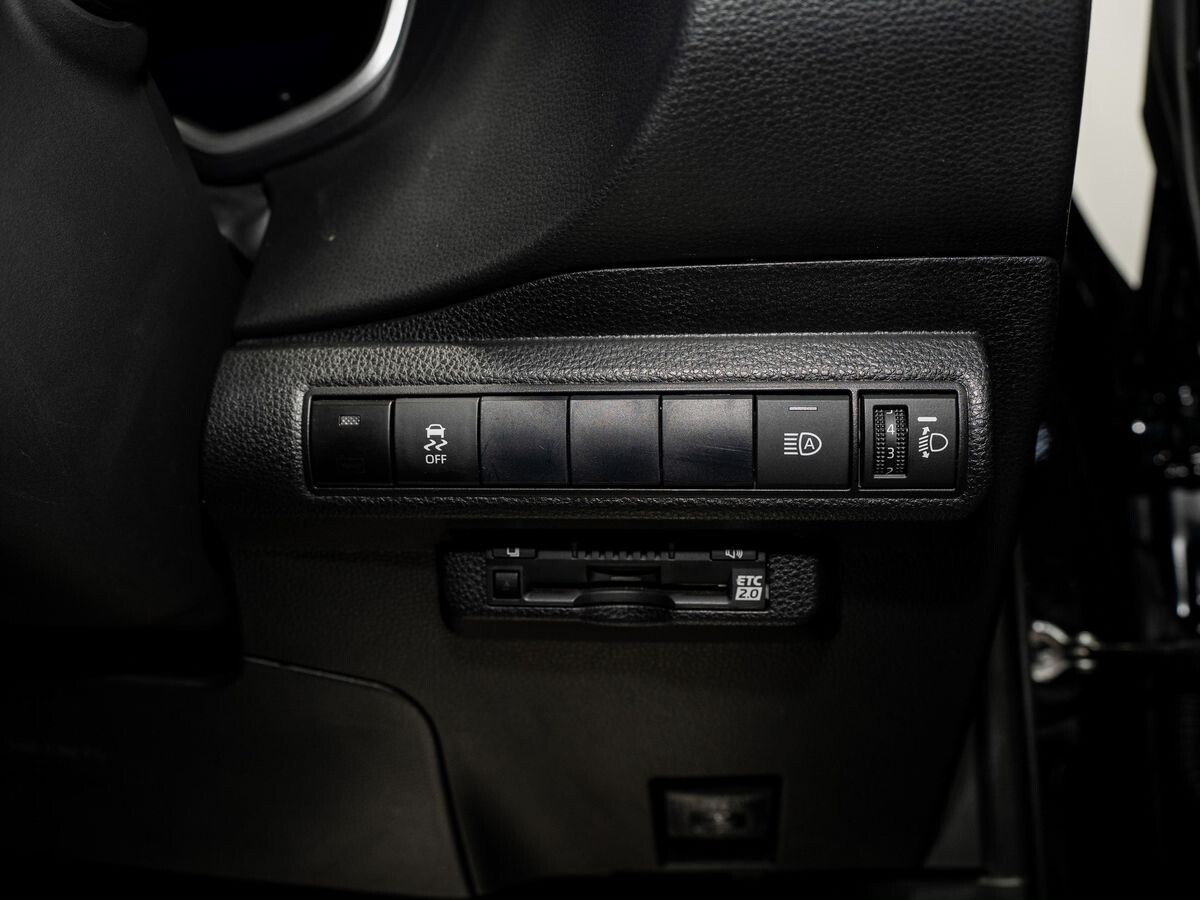 Toyota Corolla 2020 - фото автомобиля