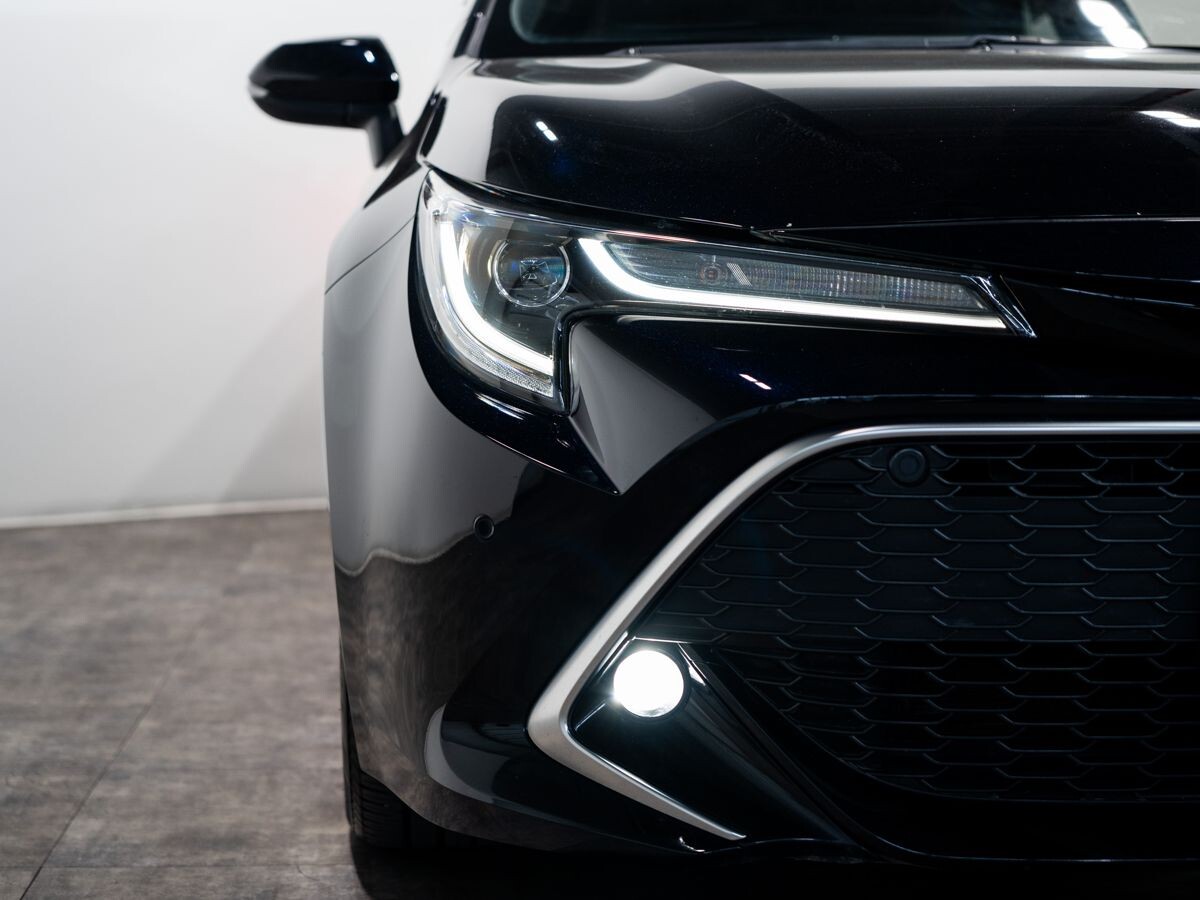 Toyota Corolla 2020 - фото автомобиля