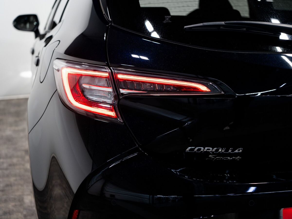 Toyota Corolla 2020 - фото автомобиля