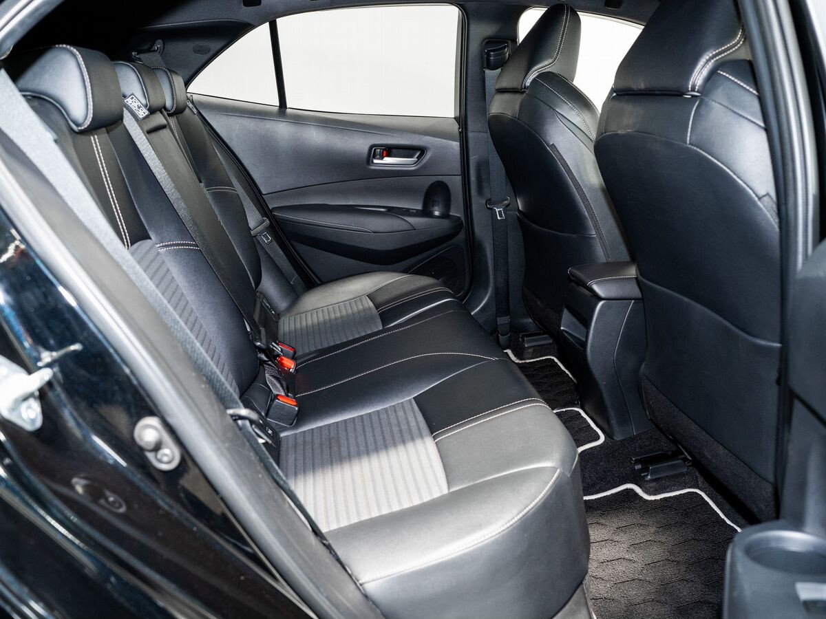 Toyota Corolla 2020 - фото автомобиля