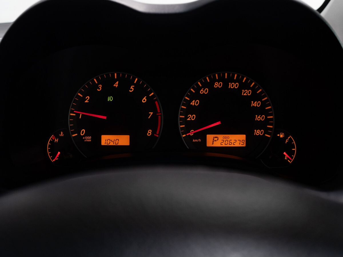 Toyota Corolla Fielder 2010 - фото автомобиля