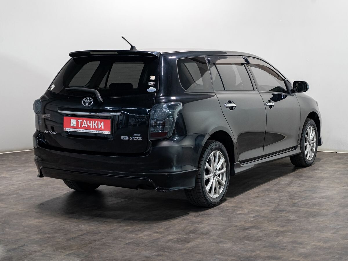 Toyota Corolla Fielder 2010 - фото автомобиля