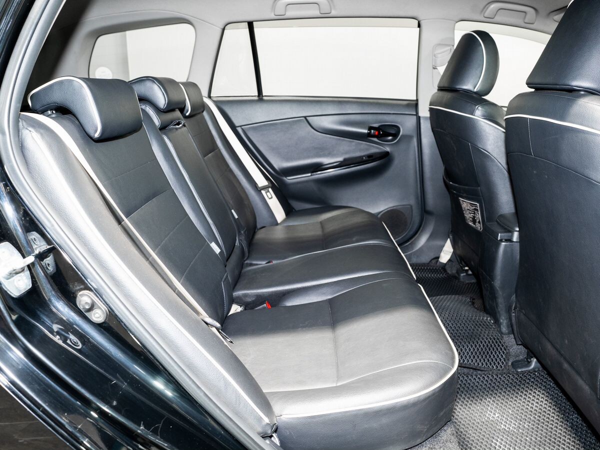 Toyota Corolla Fielder 2010 - фото автомобиля