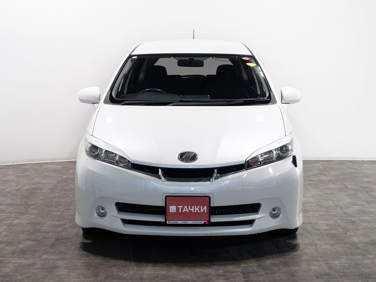 Toyota Wish 2010 - фото автомобиля