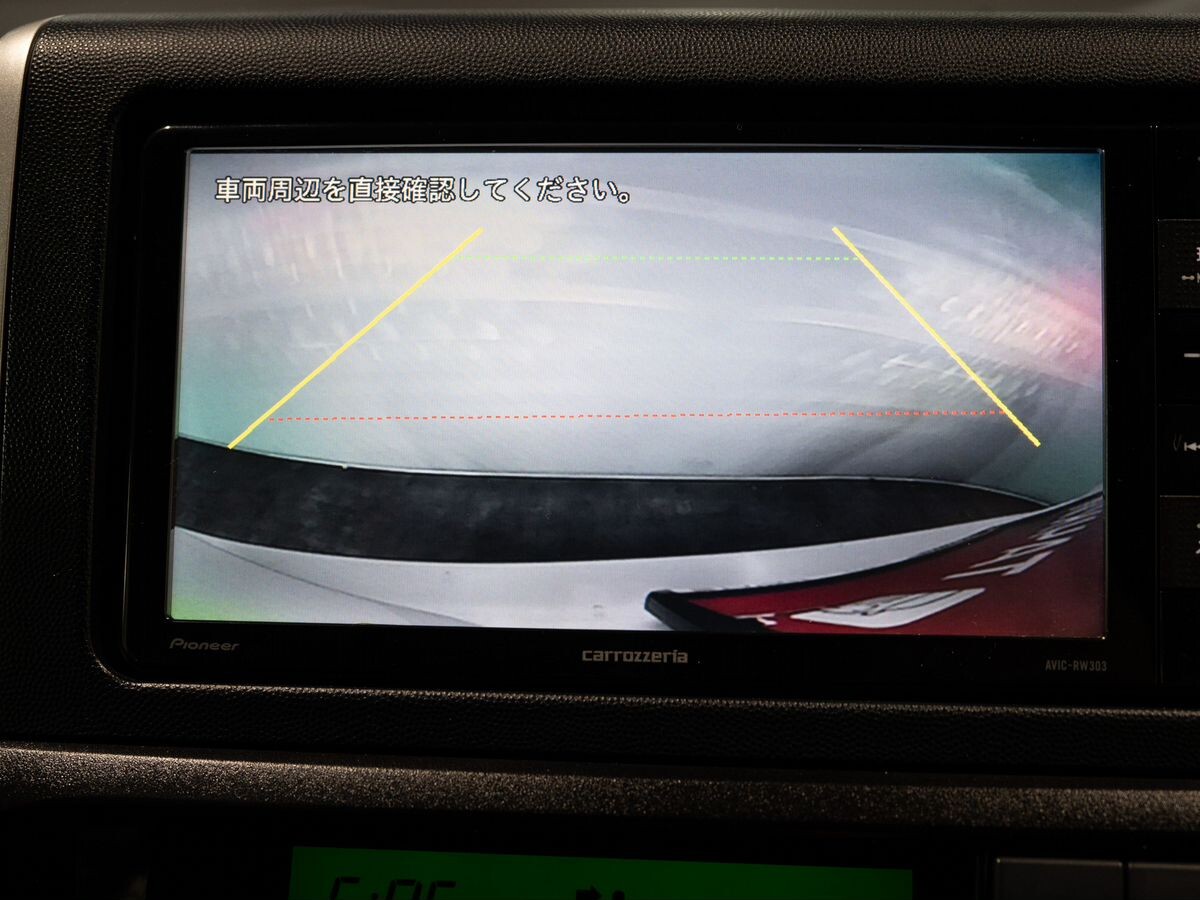 Toyota Wish 2010 - фото автомобиля