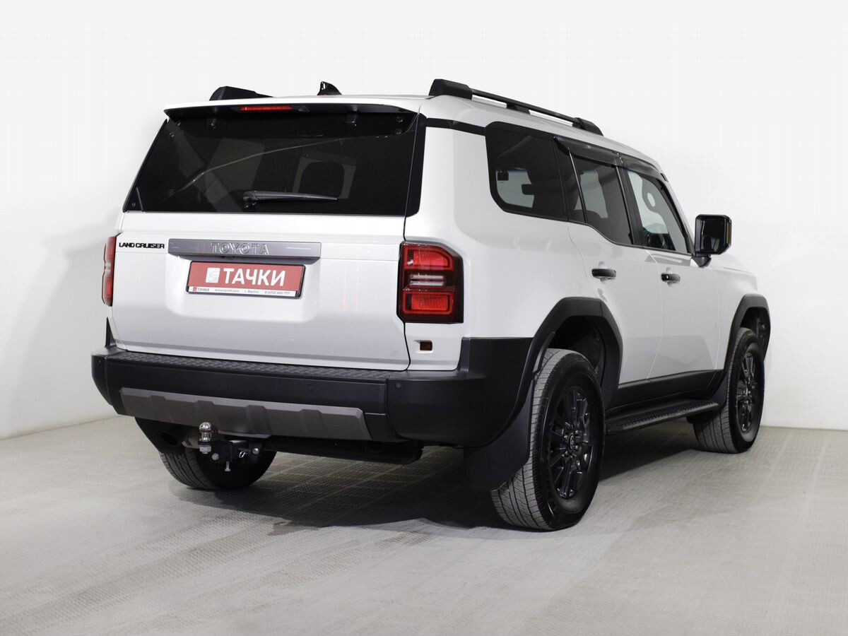 Toyota Land Cruiser Prado 2024 - фото автомобиля