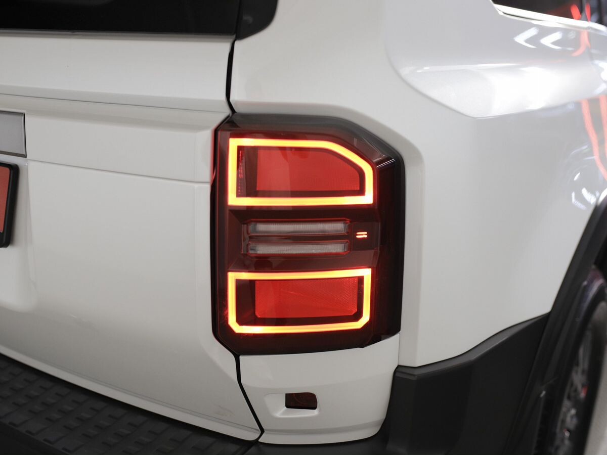 Toyota Land Cruiser Prado 2024 - фото автомобиля