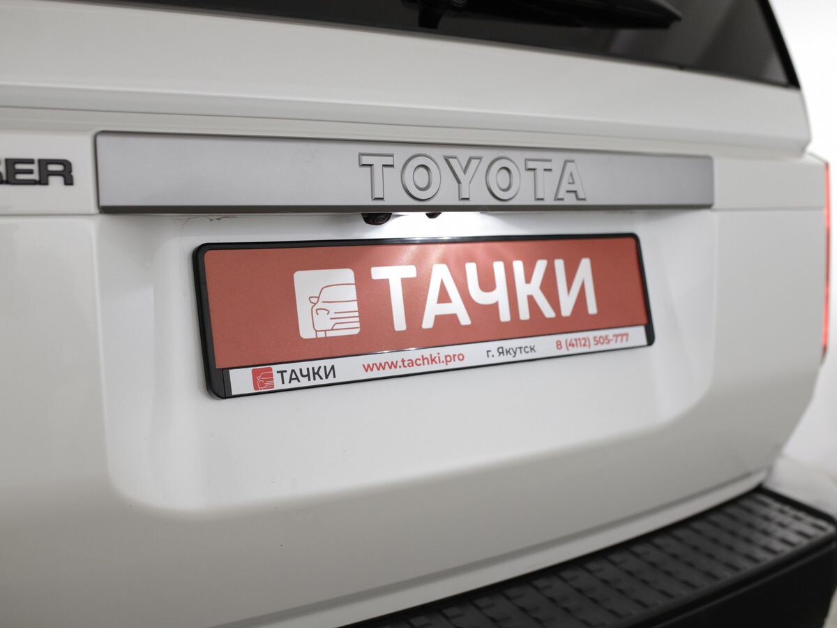 Toyota Land Cruiser Prado 2024 - фото автомобиля