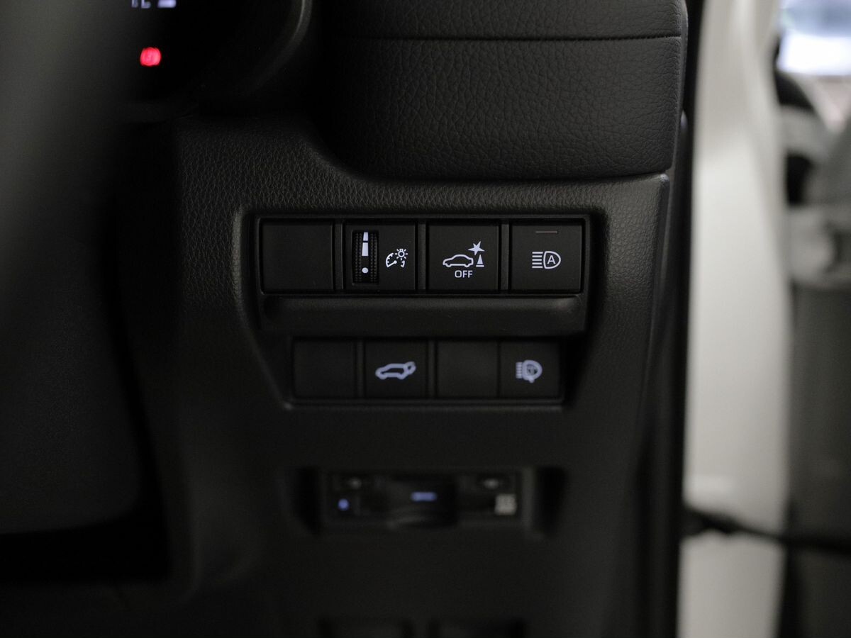 Toyota Land Cruiser Prado 2024 - фото автомобиля