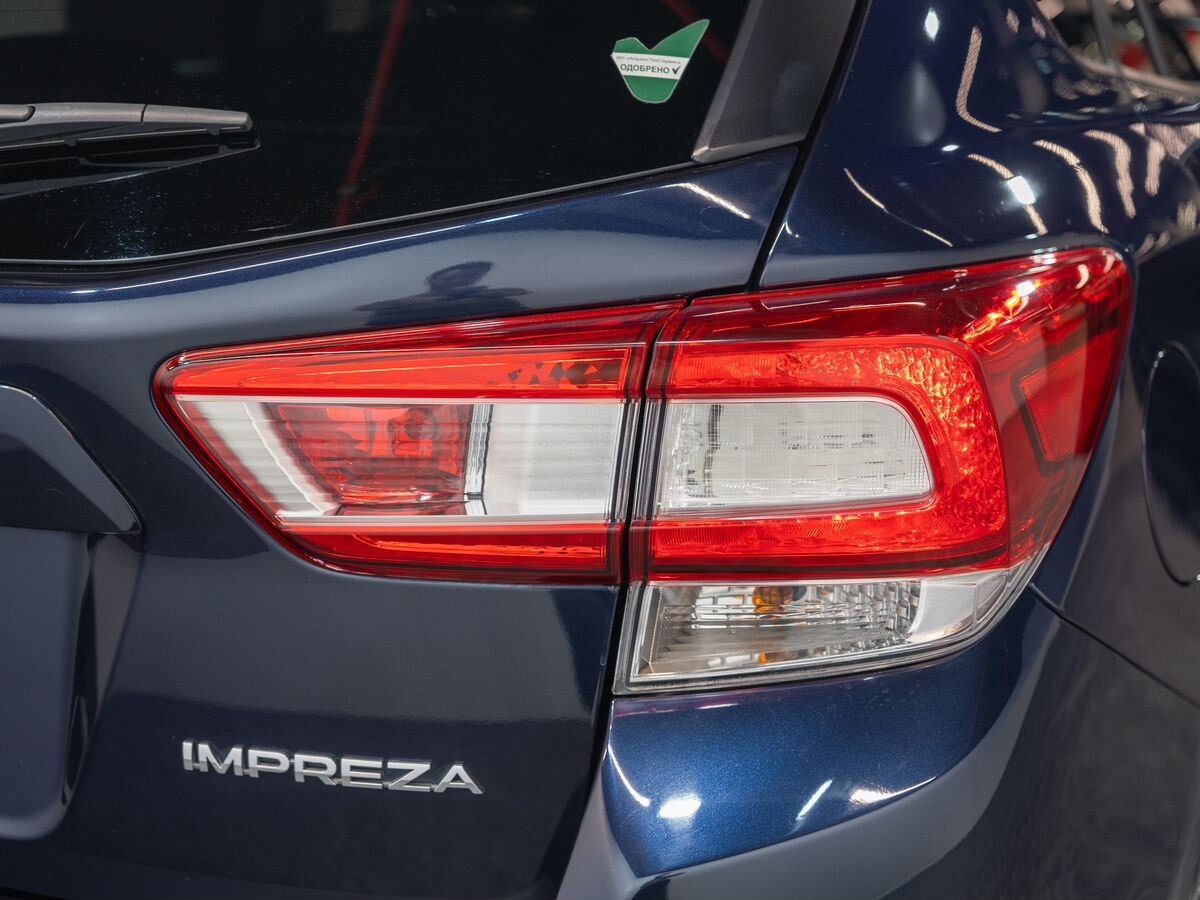 Subaru Impreza 2019 - фото автомобиля