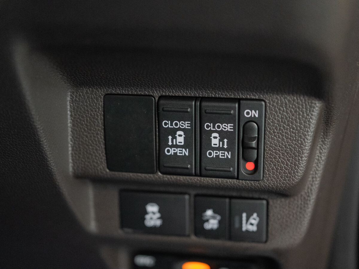 Honda Freed 2017 - фото автомобиля
