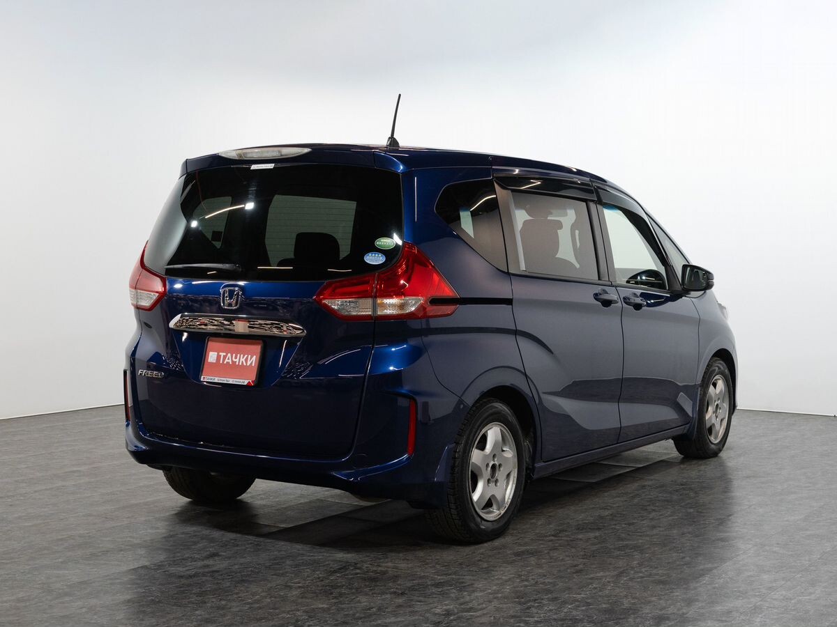 Honda Freed 2017 - фото автомобиля
