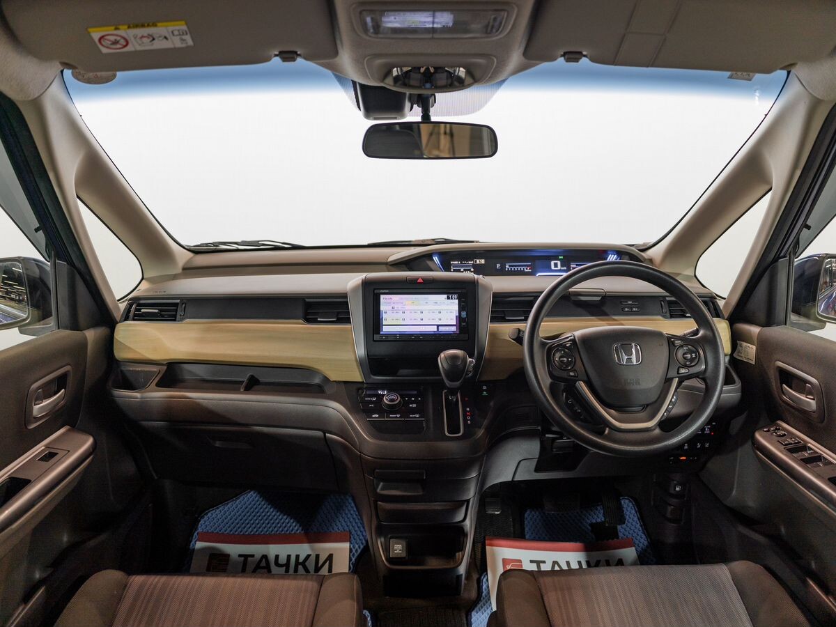 Honda Freed 2017 - фото автомобиля