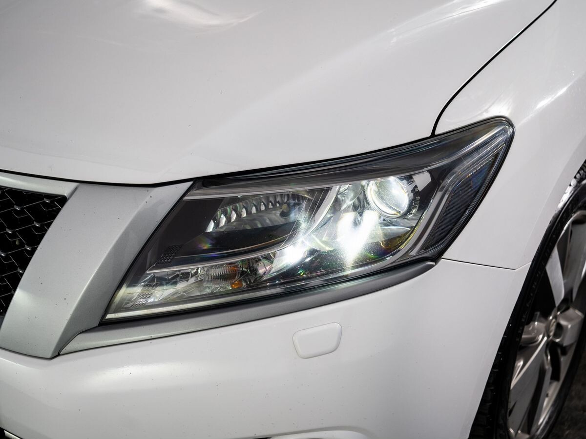 Nissan Pathfinder 2015 - фото автомобиля