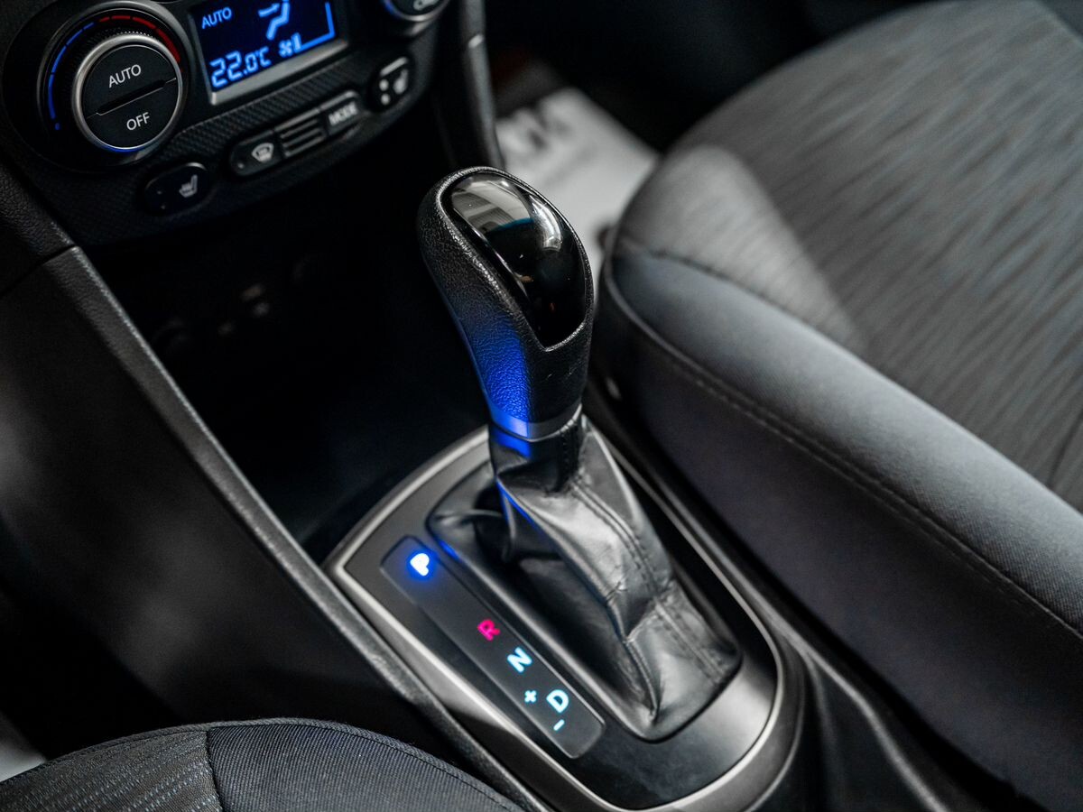 Hyundai Solaris 2016 - фото автомобиля